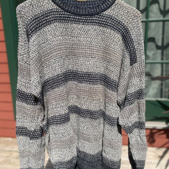 Vintage New Yorker Design Line Sweater - Picture 2 of 4